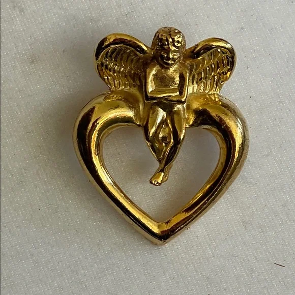 GIVENCHY Gold Ange/lCherub Heart Vintage Brooch Pin - Picture 5 of 16